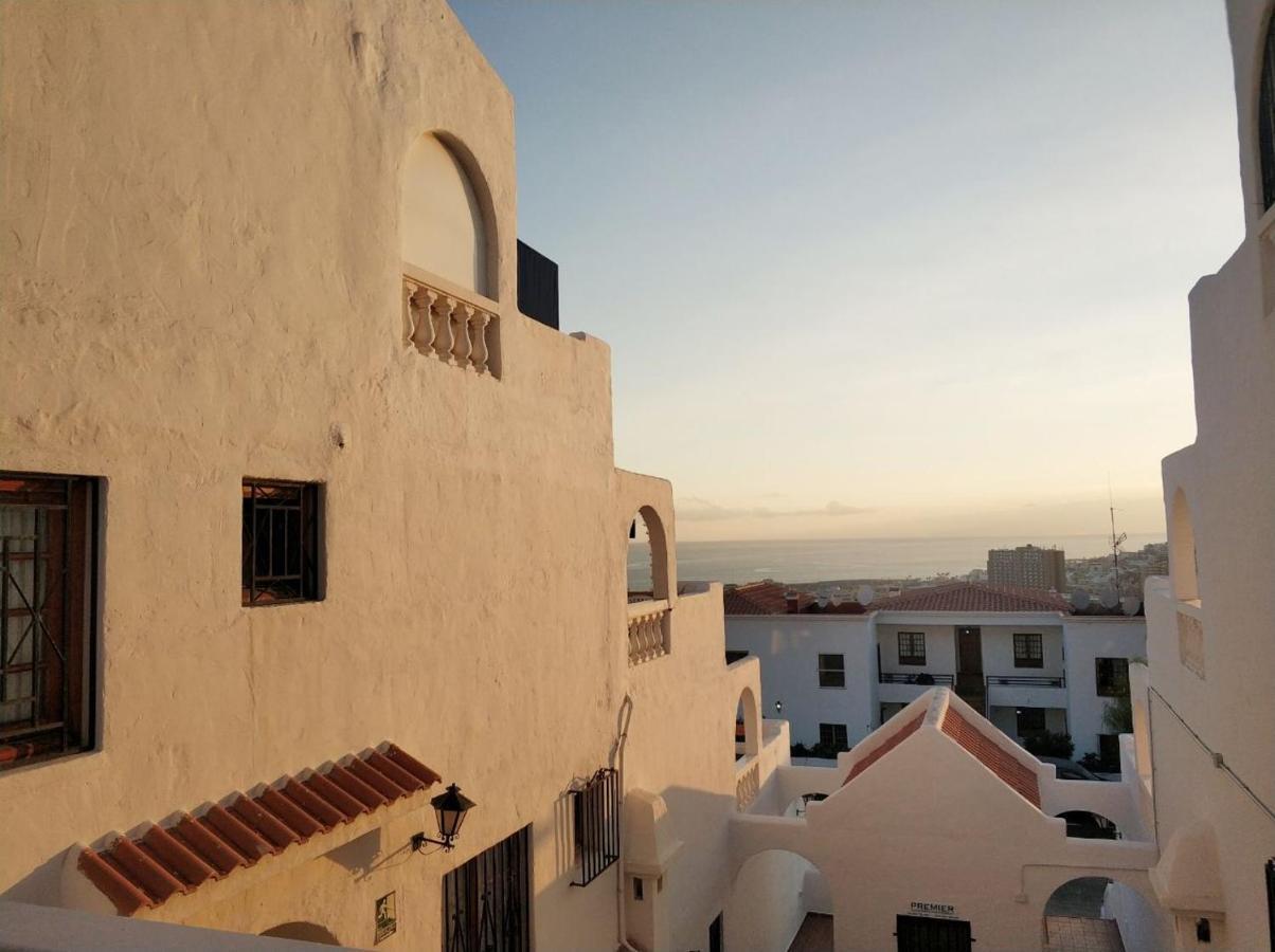 Port Royal Lounge Terrace, One Bedroom Apartment, Heated Pool, Wifi Los Cristianos  Exterior photo